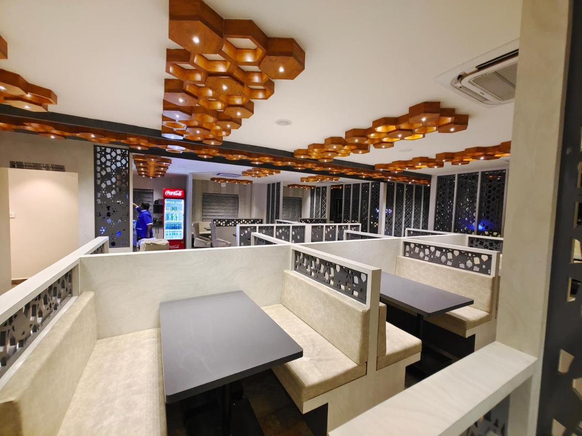 Hotel Thousand Pillars Warangal Exterior foto